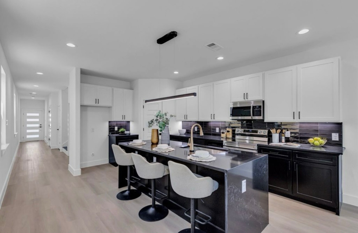 Modern Luxury near Downtown