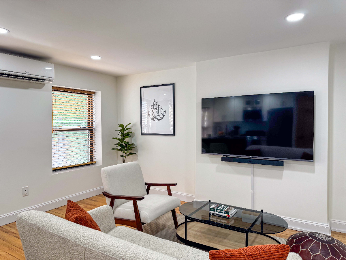 Spacious Furnished 1BR in Park Slope Near Hospitals - Photo 5