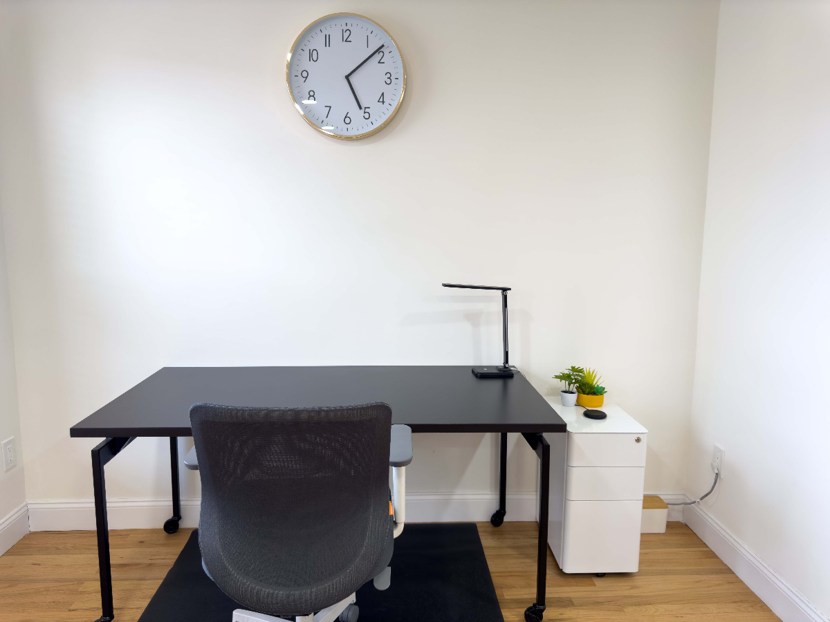 Spacious Furnished 1BR in Park Slope Near Hospitals - Photo 8