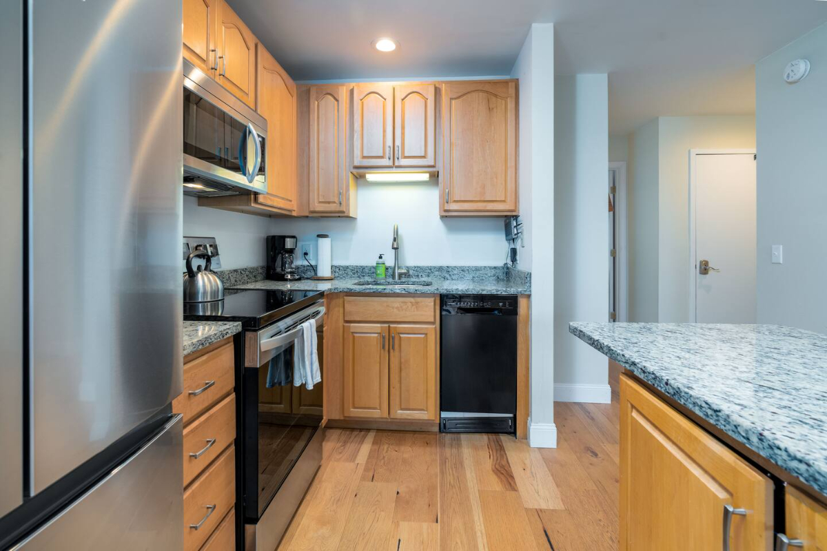 Sugarbush Condo 2 bed 2 bath - Photo 11