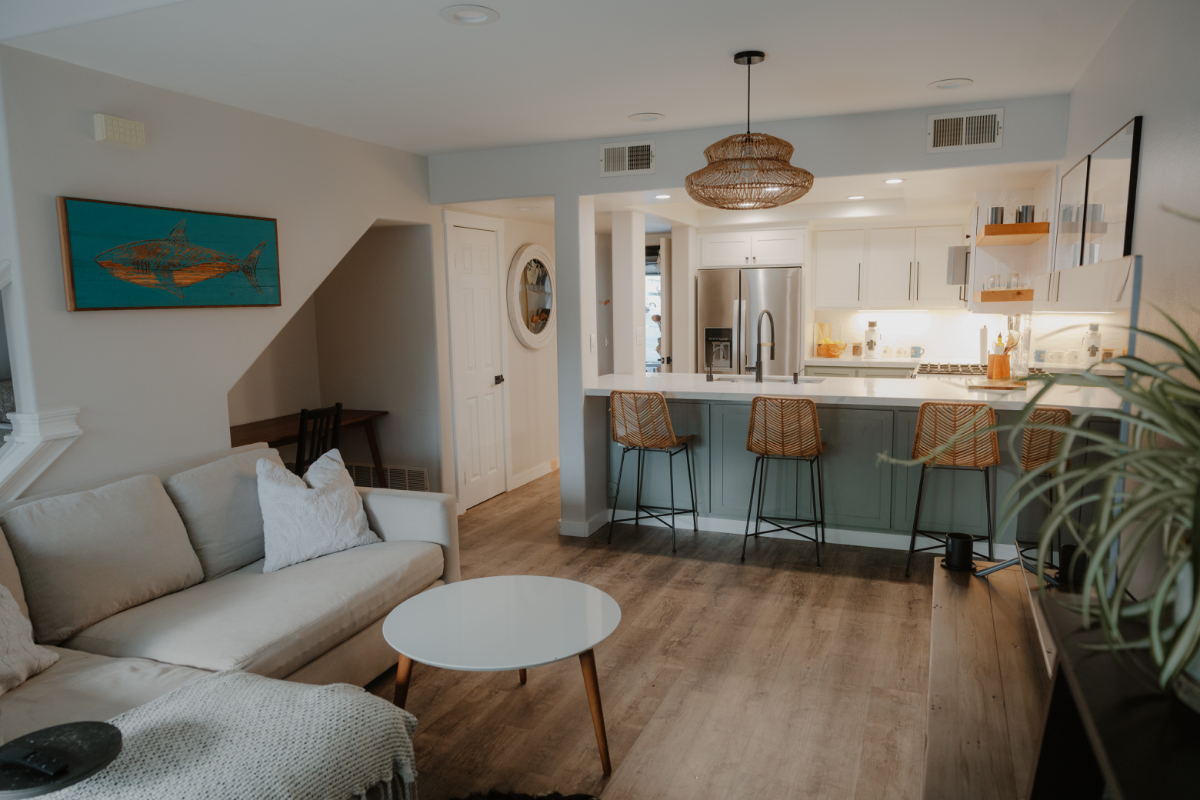 1 bedroom townhome in gated community - Photo 6