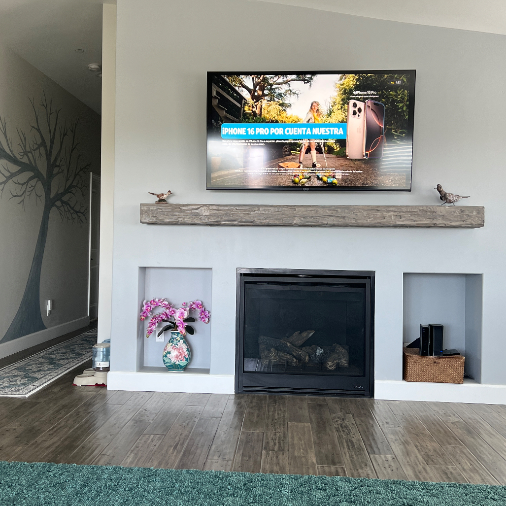 Beautiful 2 bed 2 bath Custom Coastal View Hillside Home - Photo 3