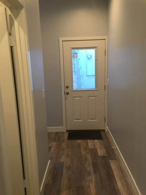 Pristine studio... private entrance and... - Photo 3