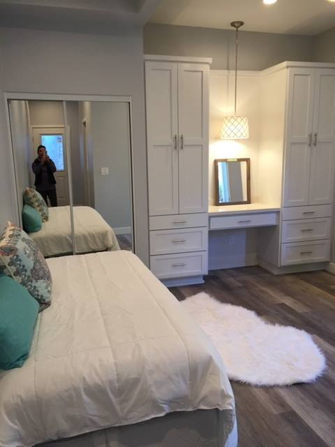 Pristine studio... private entrance and... - Photo 1