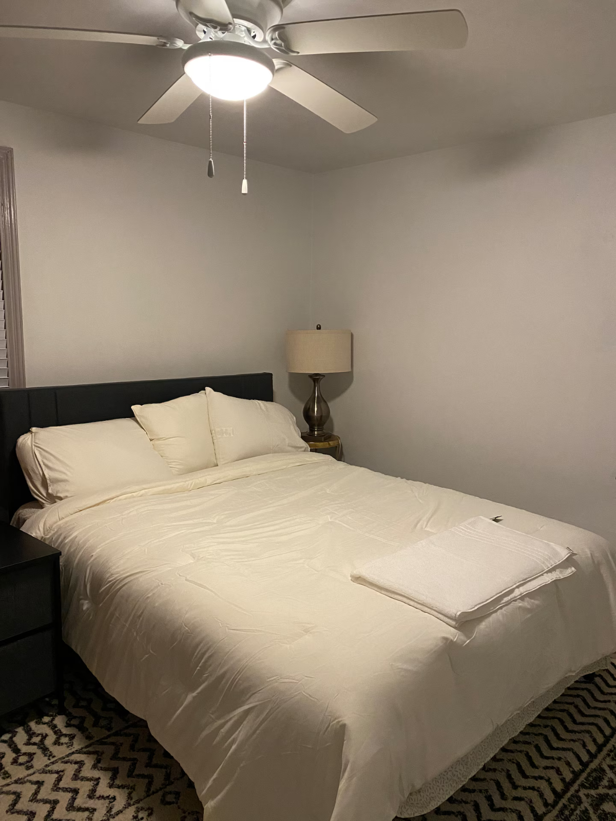 Cozy Comfort Meets Convenience--Spacious 3BR Close to Everything - Photo 6