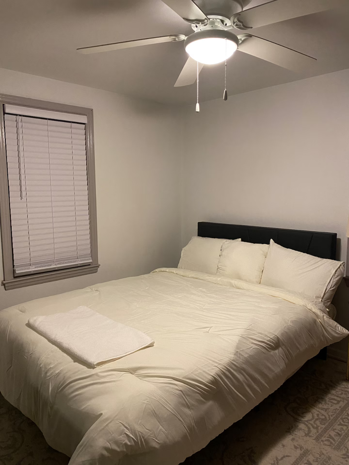 Cozy Comfort Meets Convenience--Spacious 3BR Close to Everything - Photo 7