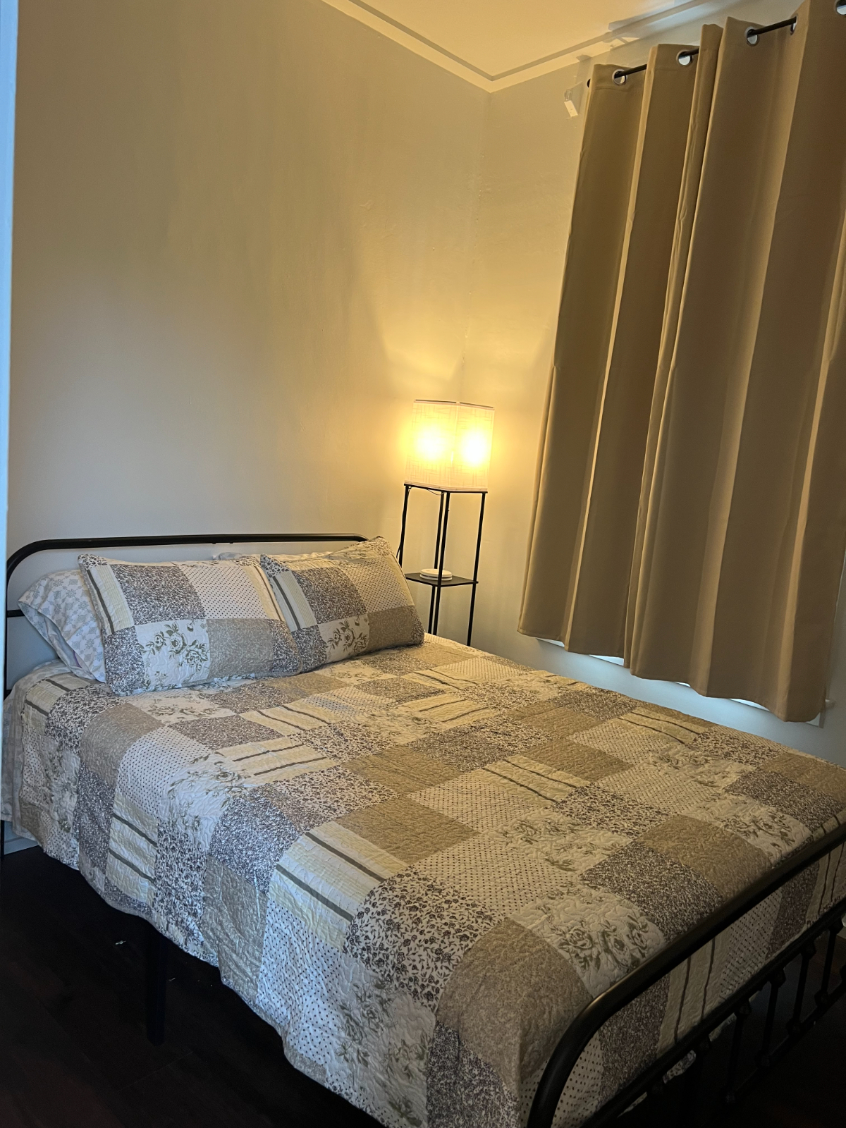 Beautiful apartment in the heart of St. J - Photo 6