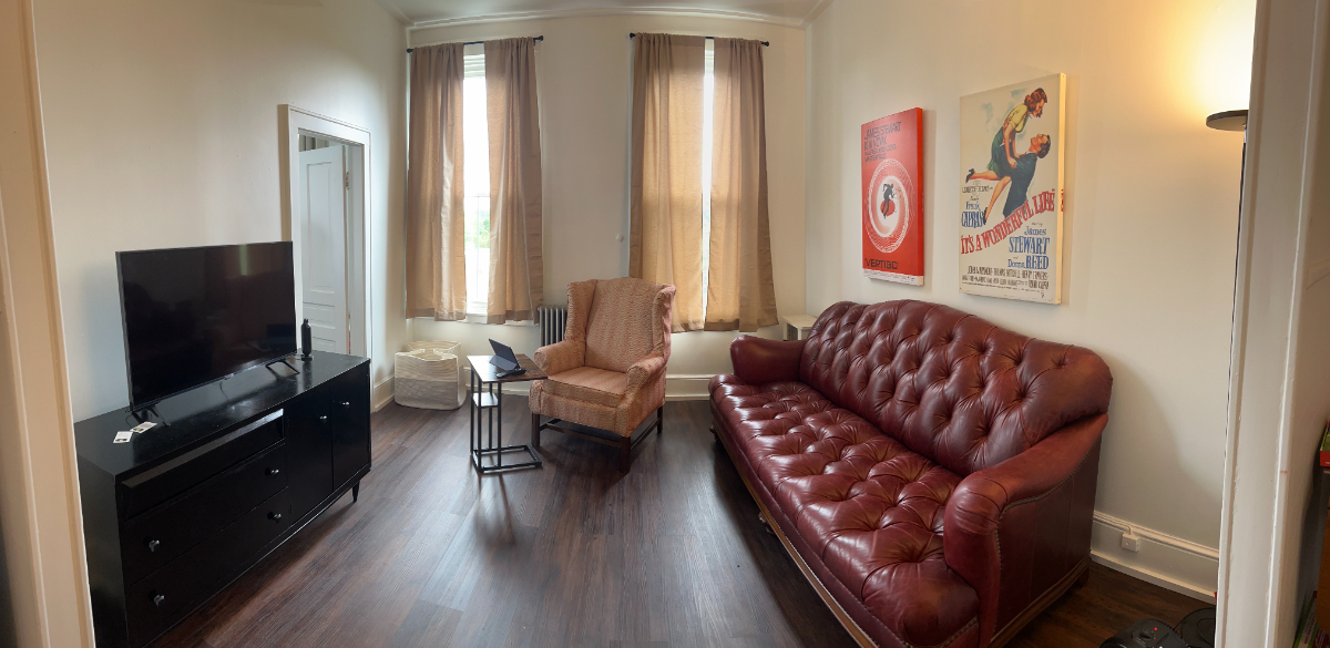 Beautiful apartment in the heart of St. J - Photo 1