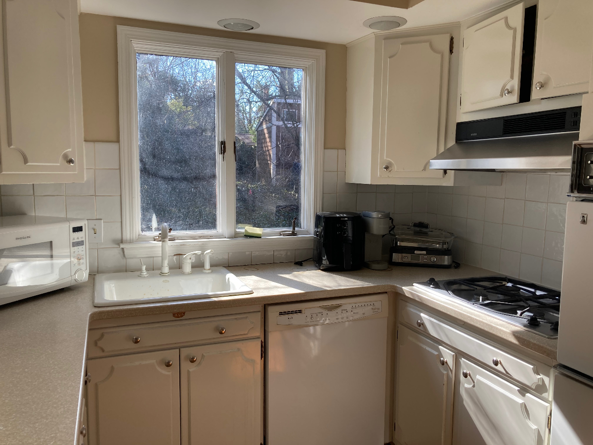 Wonderful Amherst, NY 3br furnished home near university - Photo 5