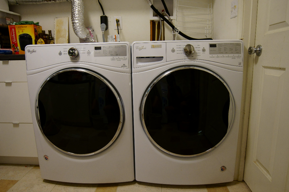 Newly renovated large luxury 1 bedroom - Photo 7