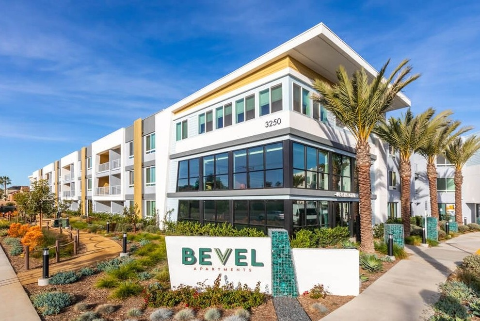 Bevel 3184
