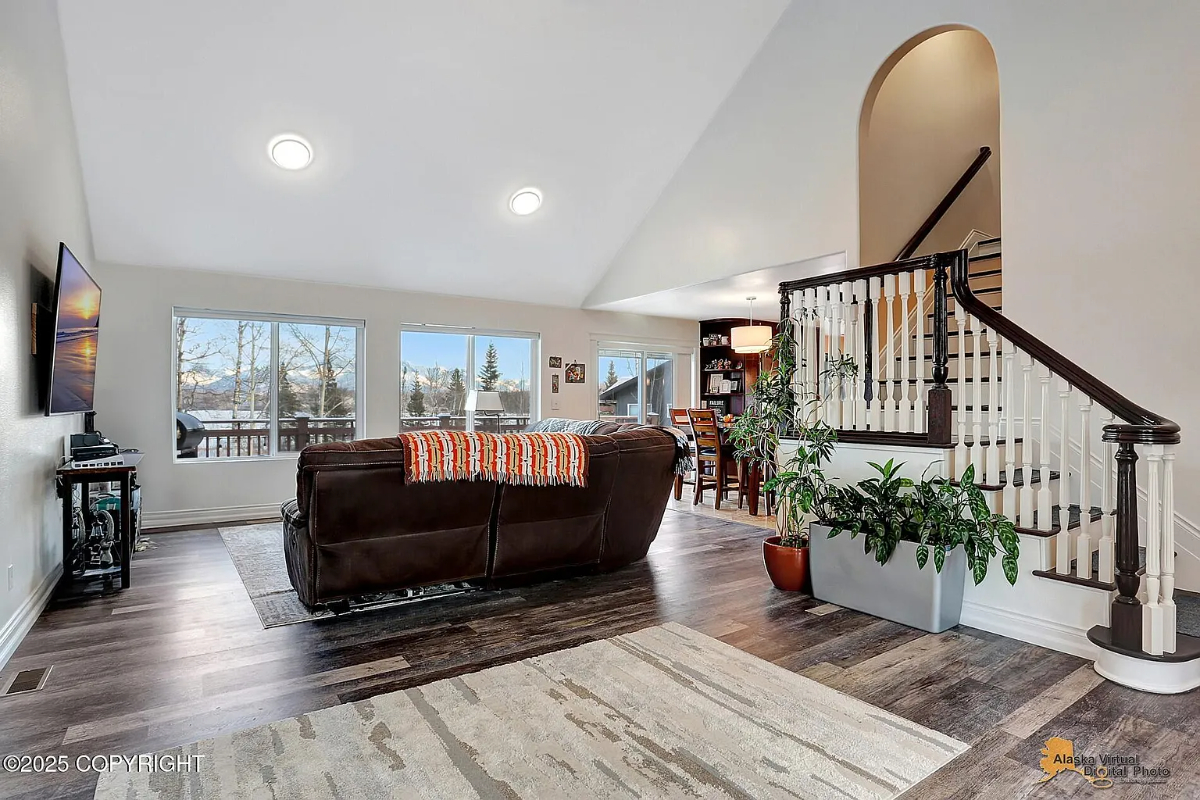 Relaxed Lakefront Living on Mudd Lake--Spacious 3-Story Home - Photo 4