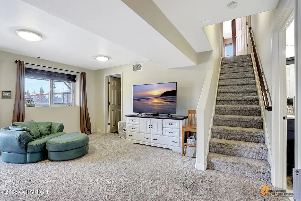 Relaxed Lakefront Living on Mudd Lake--Spacious 3-Story Home - Photo 12