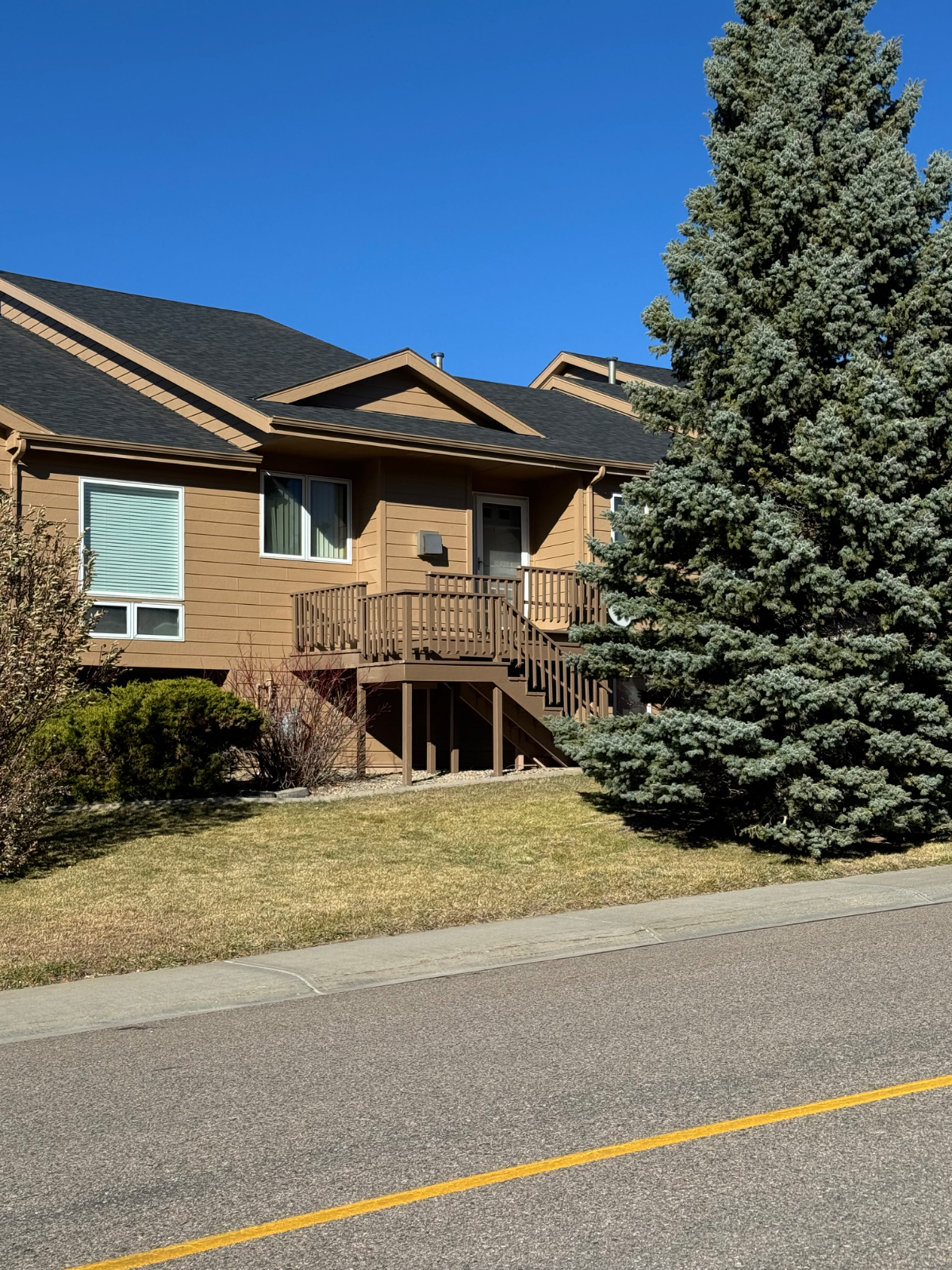 Beautiful townhouse at the base of Casper Mountain - Photo 2