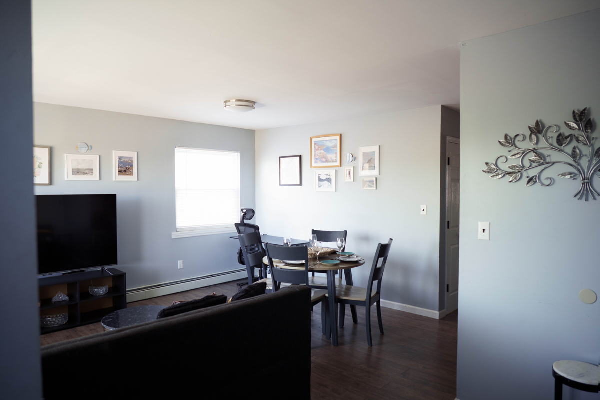 Spacious 3BR Near Beach and A Train Quiet and Furnished Ideal for Nurses, Digital Nomads and Surf - Photo 2