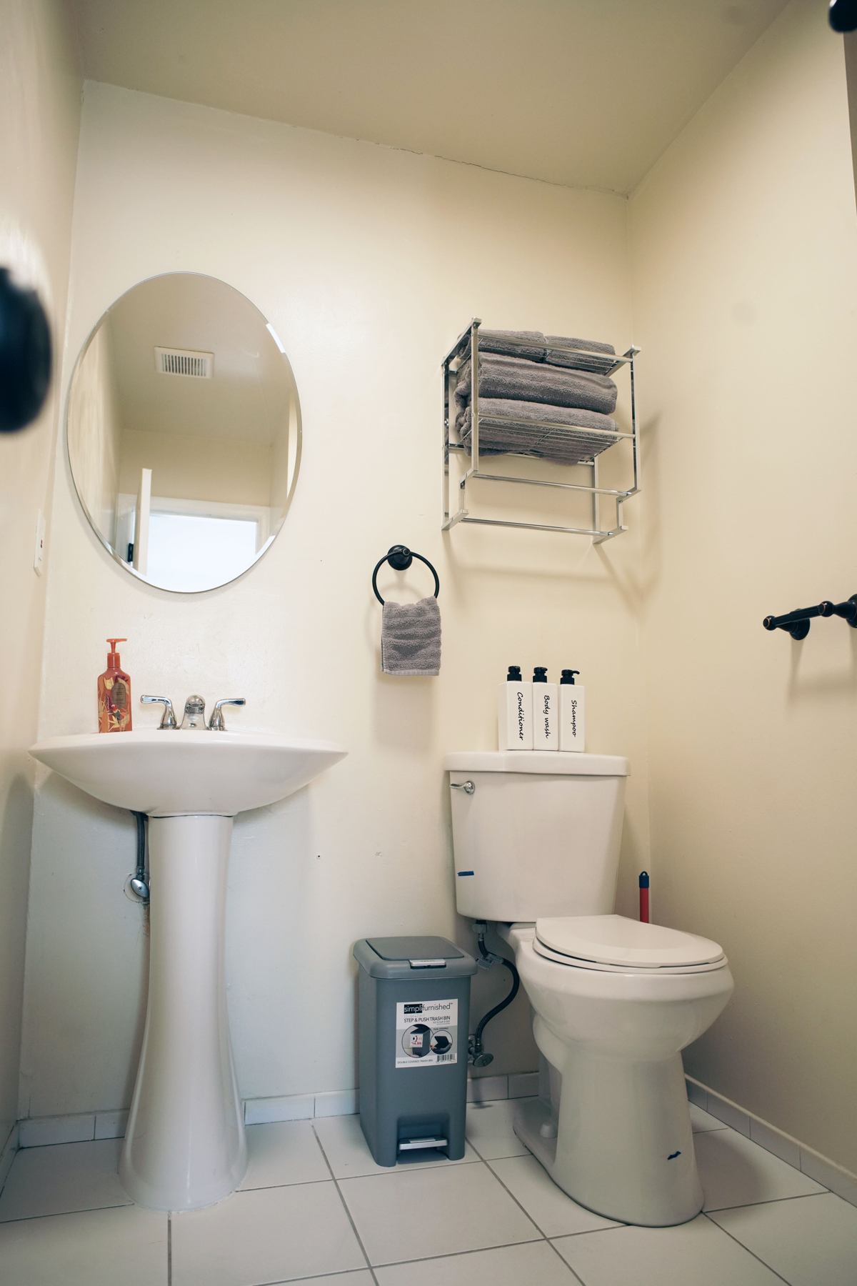 Spacious 3BR  Near Beach and A Train  Quiet and Furnished  Ideal for Nurses, Digital Nomads and Surf - Photo 10