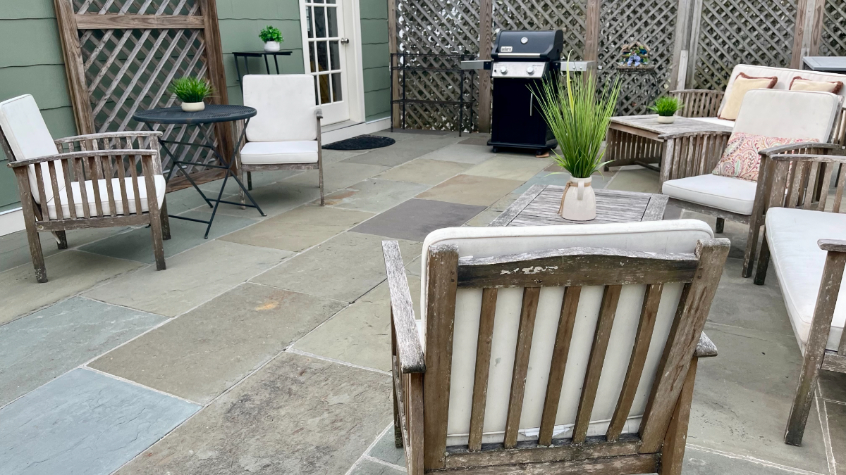 Charming 3BR Walk to Town & Train - Photo 5