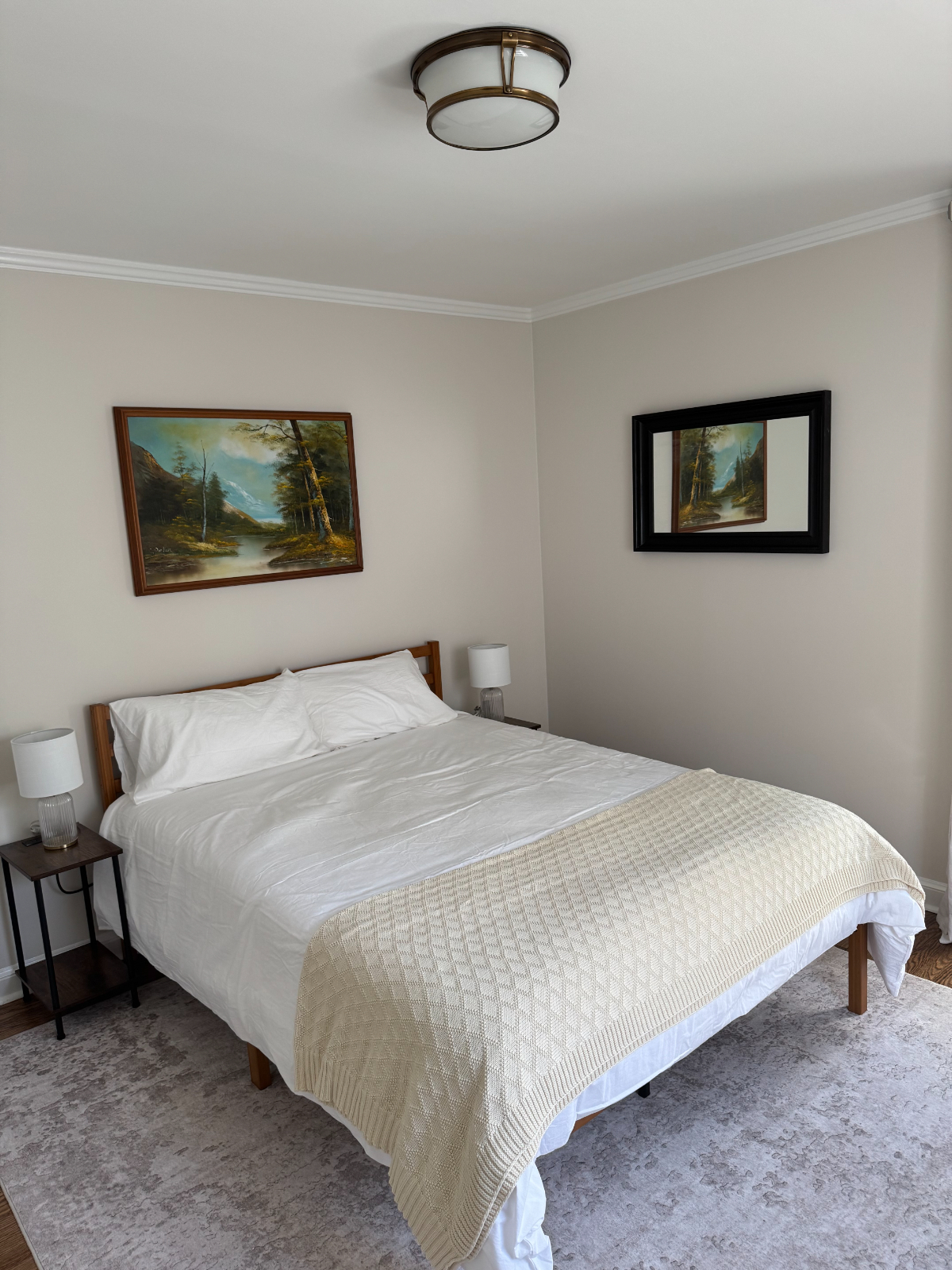 Charming 3BR Walk to Town & Train - Photo 9