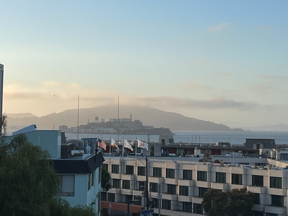 Spectacular Russian Hill VIEW two bedroom with two private decks - Photo 1