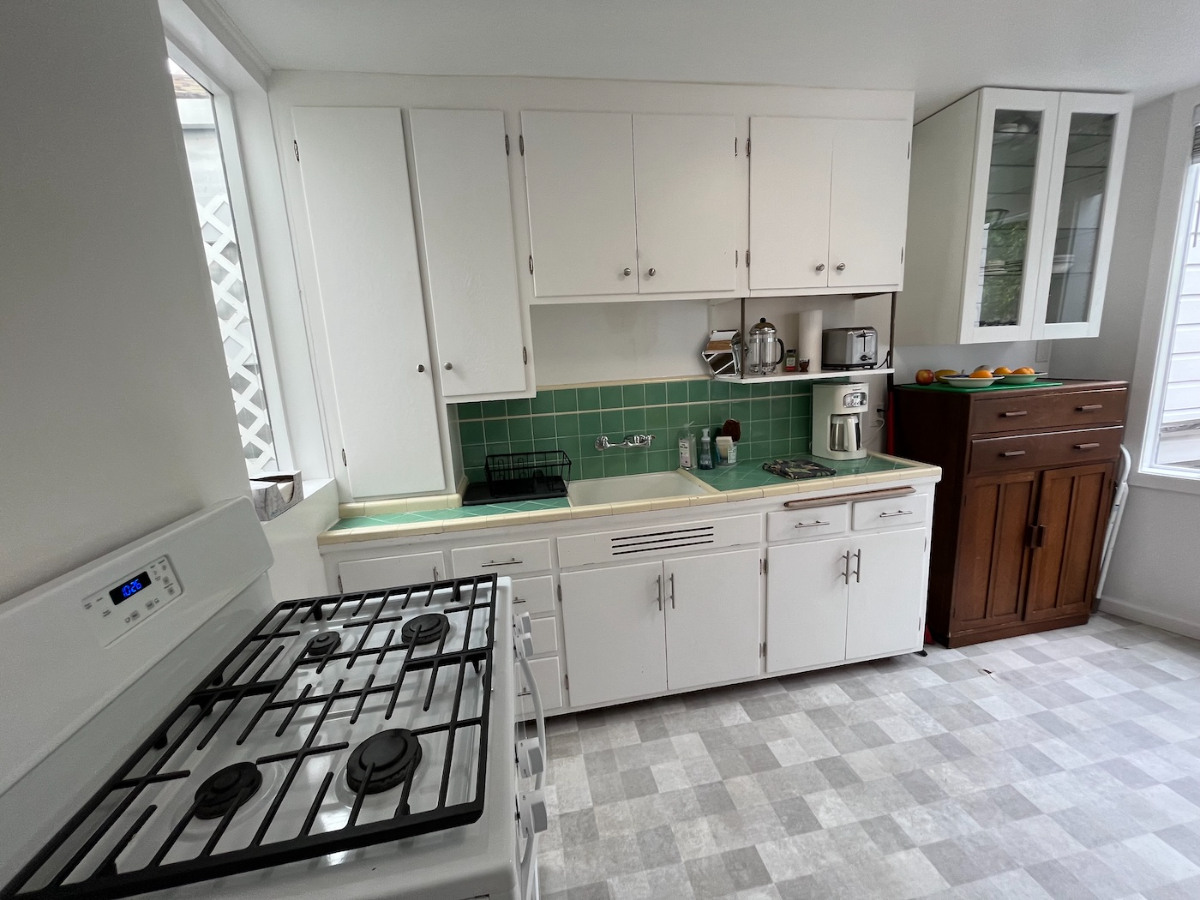 Spectacular Russian Hill VIEW two bedroom with two private decks - Photo 6