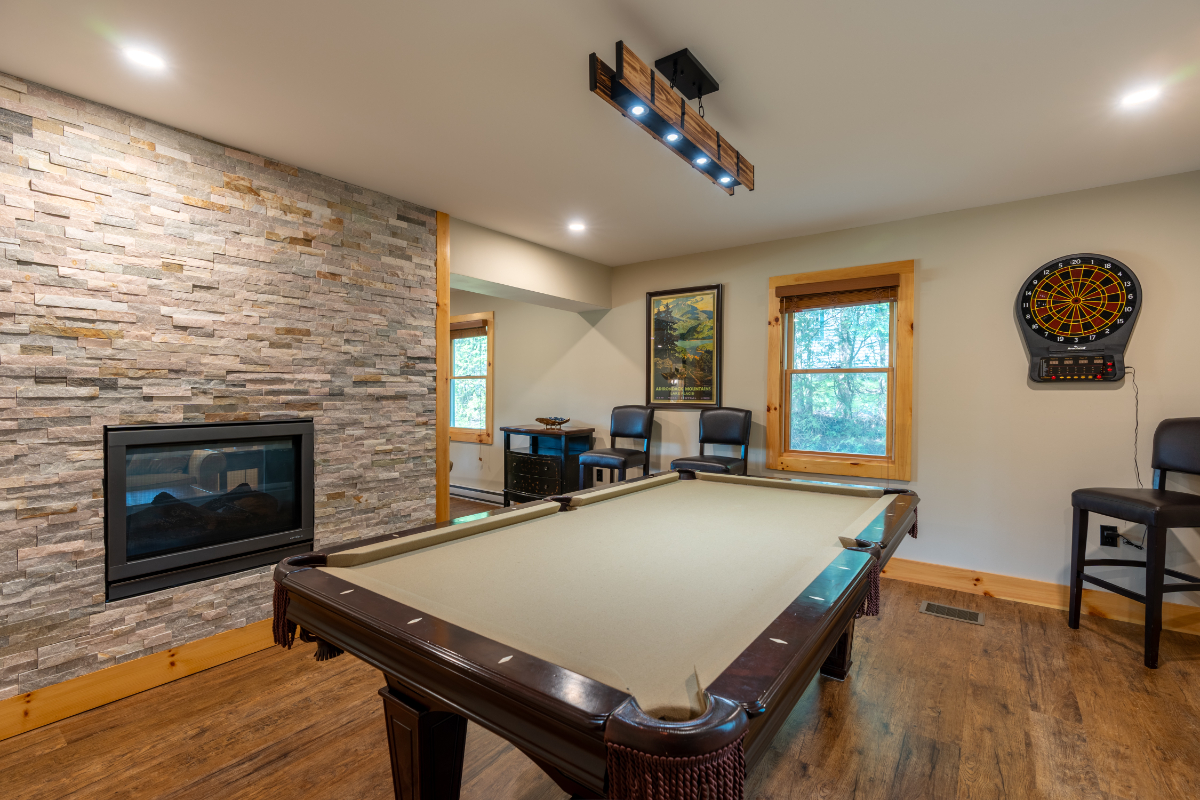 Village Retreat - 4 BR, Updated and Close to All - Photo 5