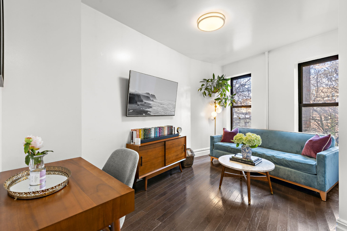 Charming 1BR on Perry St, NYC - Photo 2