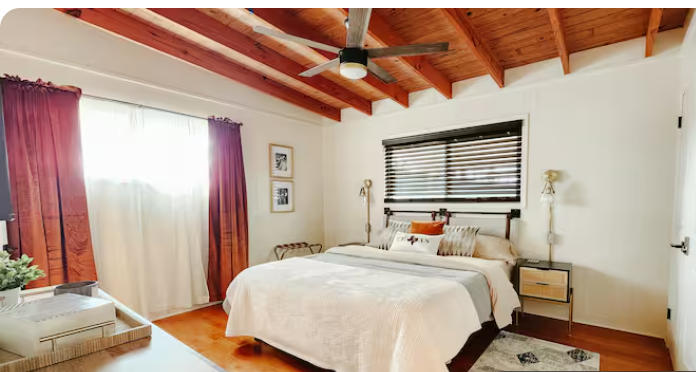 Hilltop Lakeview Romantic Gateaway - Photo 5