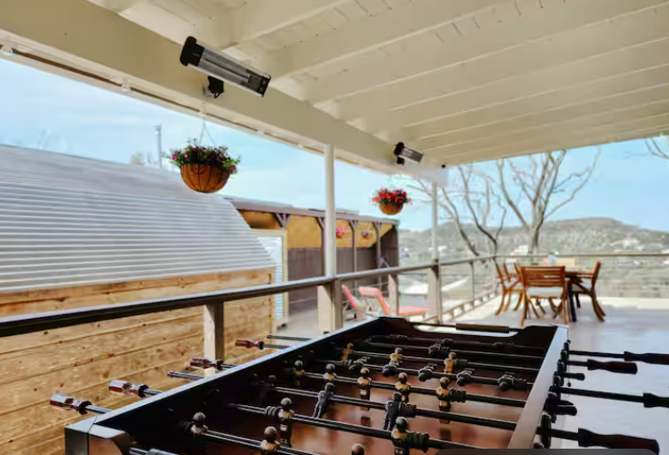 Hilltop Lakeview Romantic Gateaway - Photo 12