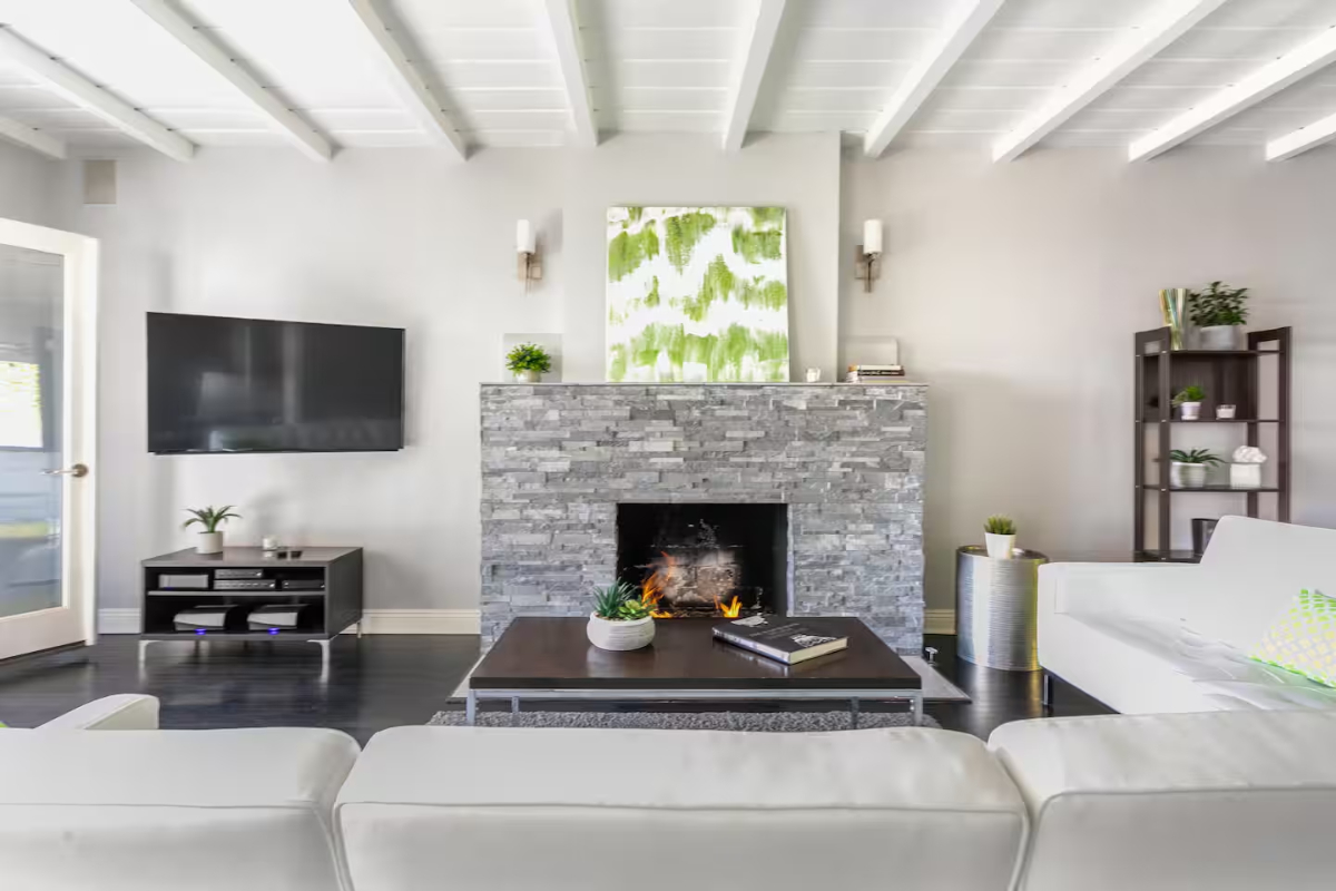 West Hollywood Hills House With City Views Walking Distance to Sunset Blvd - Photo 3