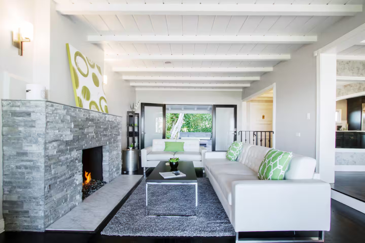 West Hollywood Hills House With City Views Walking Distance to Sunset Blvd - Photo 4
