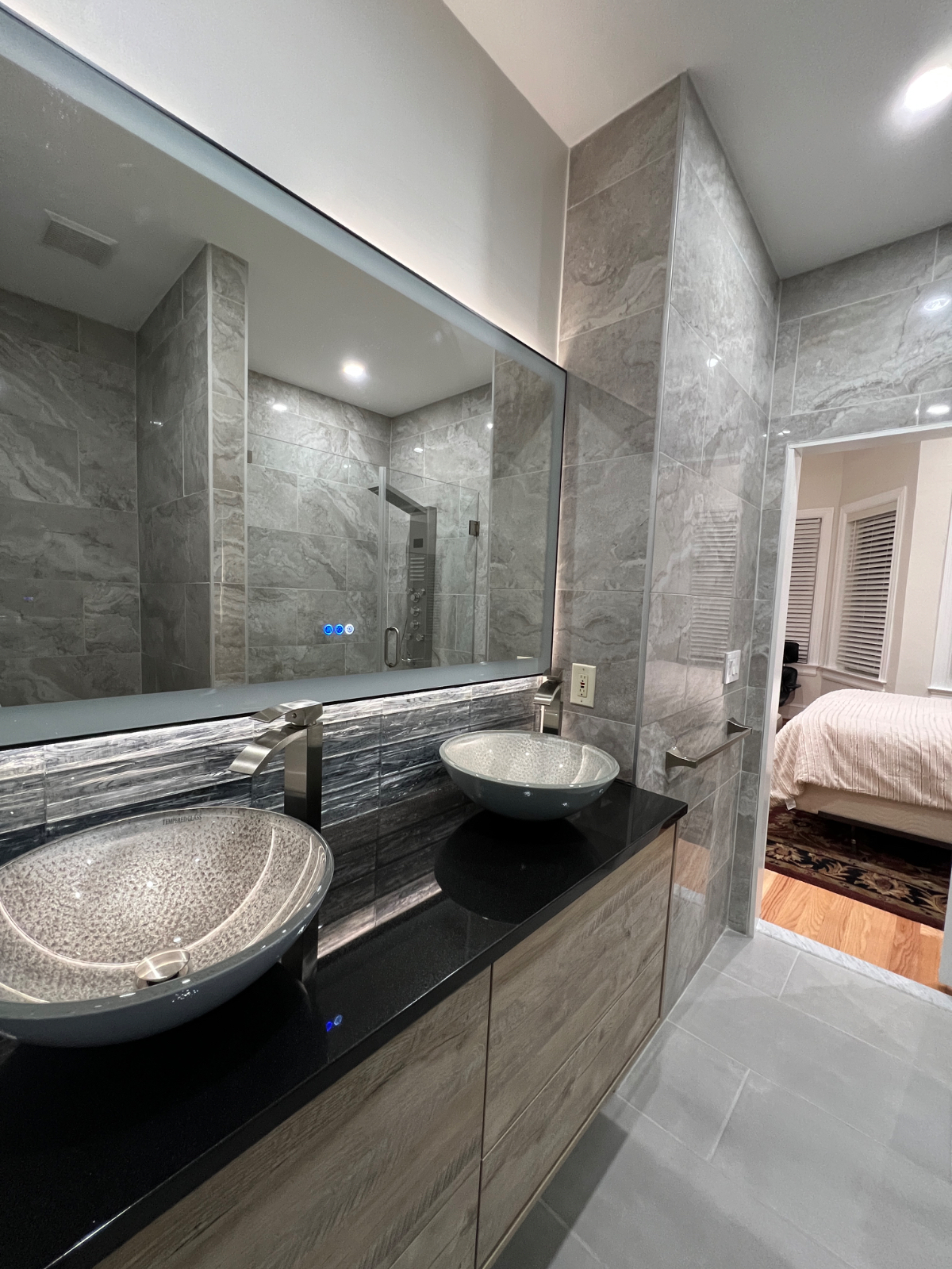 Stylish Bloomingdale Row Home - Photo 7