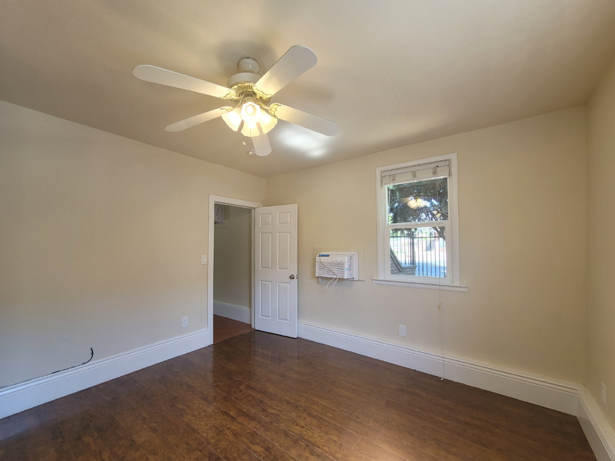 New Unit - Photo 2