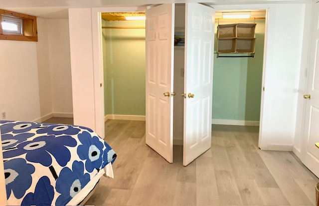 COASTAL VIBE 1 BR APARTMENT - Photo 11