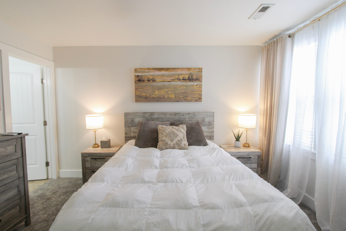 Fully Furnished, Updated, All-Inclusive 2BR -- Ideal for Professionals - Photo 8