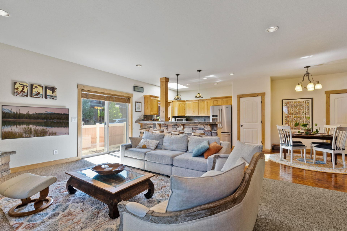 Craftsman home perfectly located near Old Mill - Photo 3