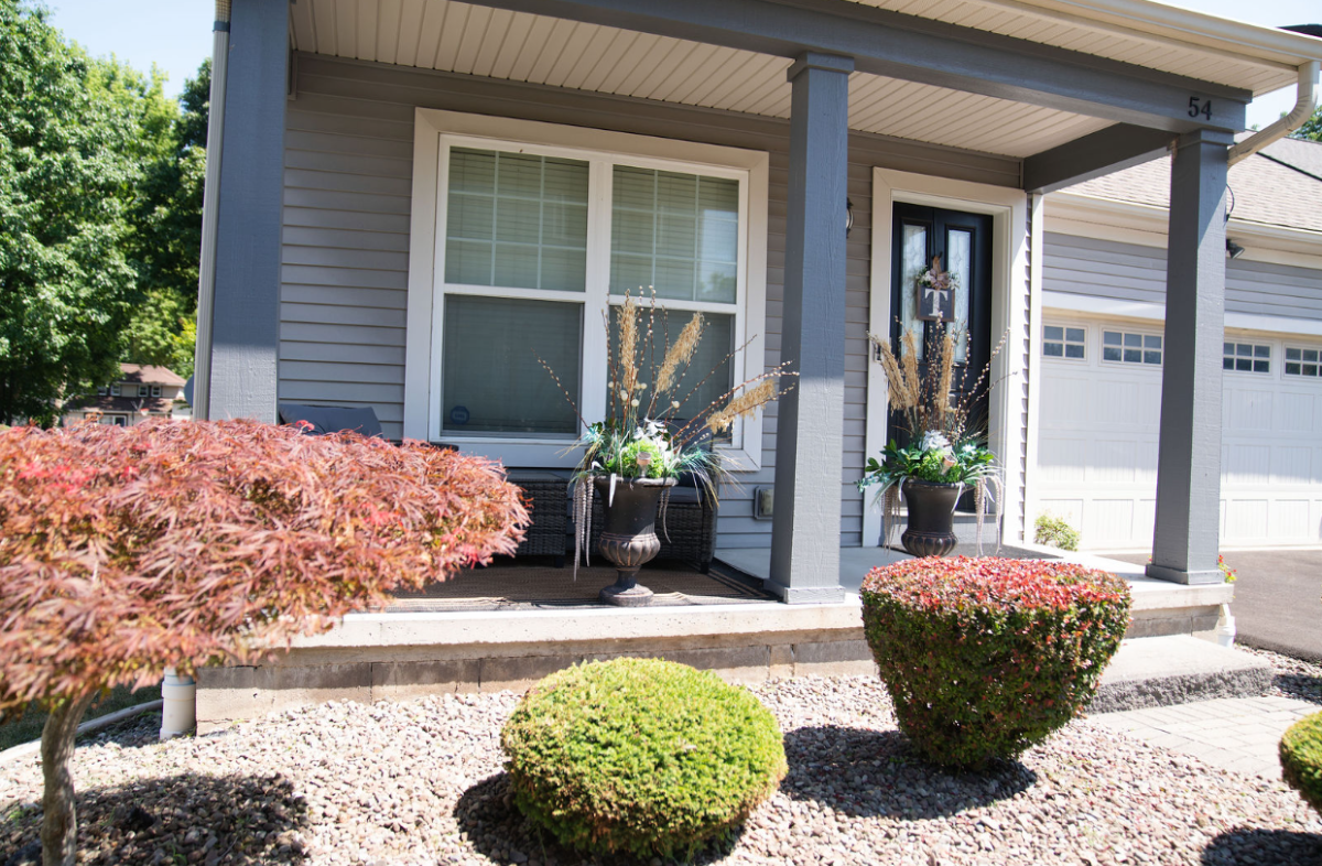 Stunning  3-Bed Home with Prime Amenities and Great location - Near Hospitals - Photo 2