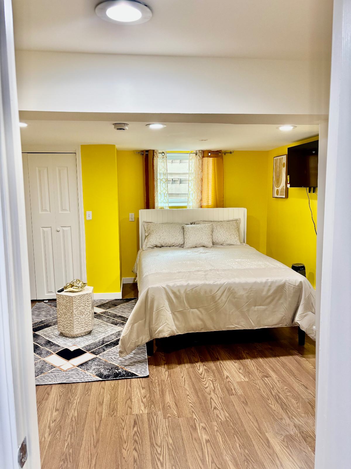 Private Suite w/ Kitchen, Bath, Wi-Fi, Laundry & Parking Near 3 majors Rochester Hospitals( Rochest - Photo 2