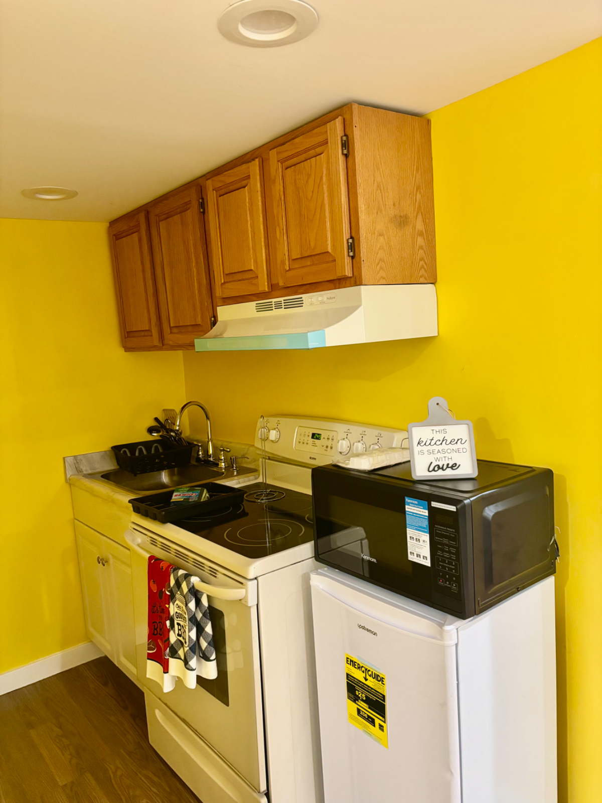 Private Suite w/ Kitchen, Bath, Wi-Fi, Laundry & Parking Near 3 majors Rochester Hospitals( Rochest - Photo 4