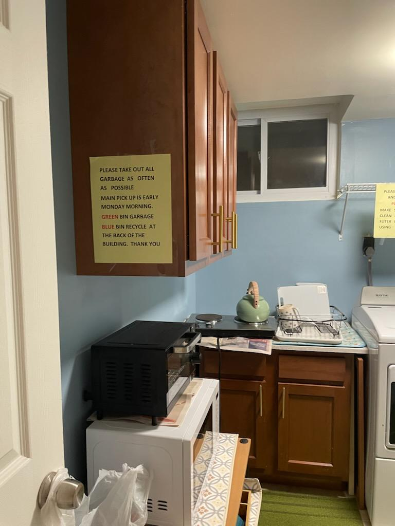 PARADISE BASEMENT APARTMENT - Photo 6