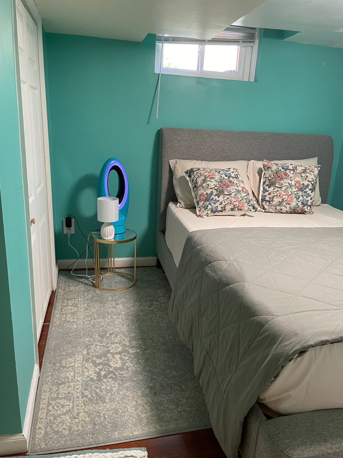 PARADISE BASEMENT APARTMENT - Photo 4