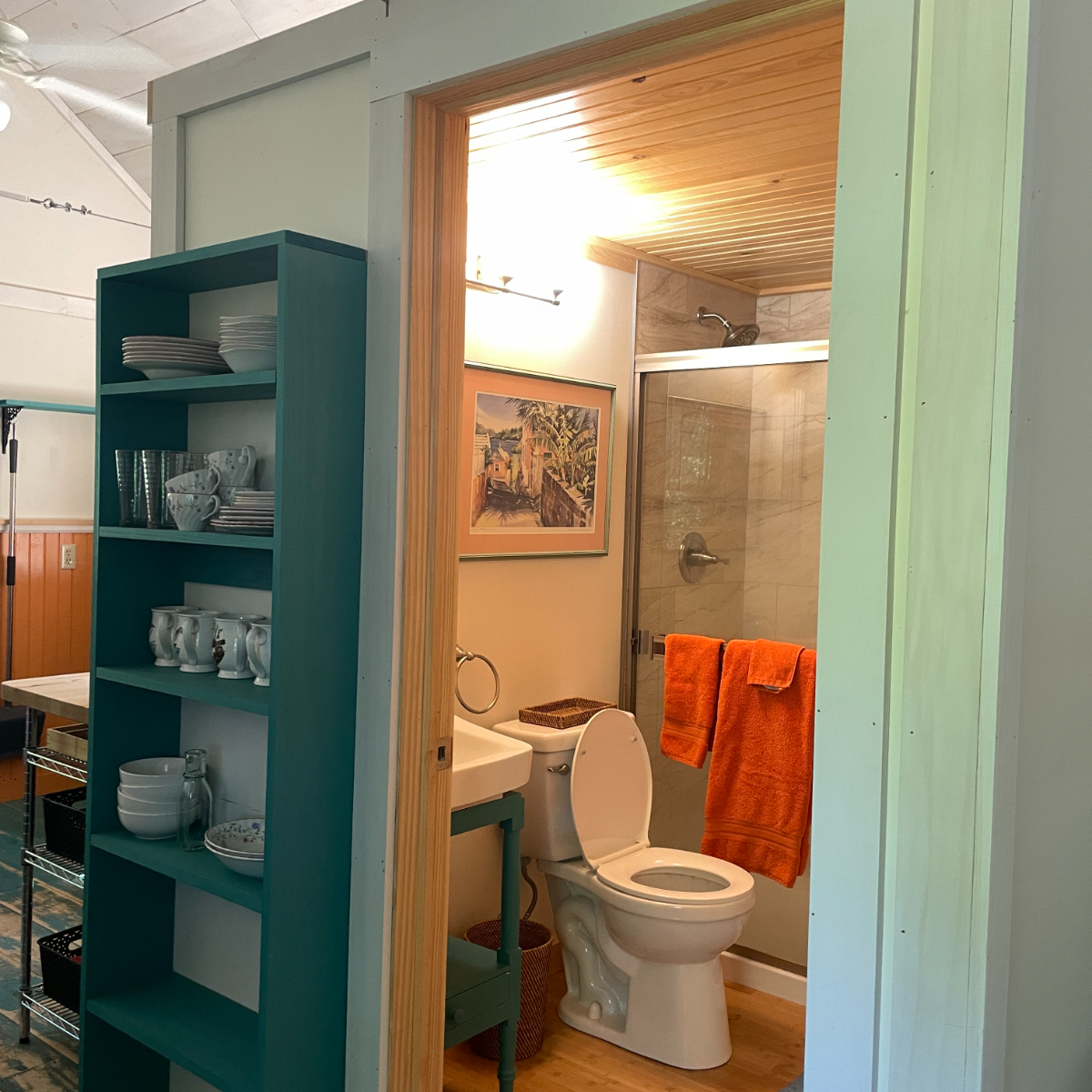 Cottage Convenient to Brattleboro Memorial Hospital. - Photo 10