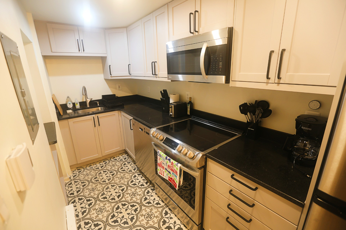 Logan/Dupont Circle Well Furnished Apartment, Pet Friendly - Photo 4
