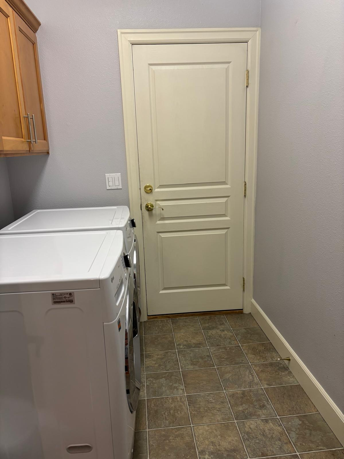 Bend Townhome - Photo 2
