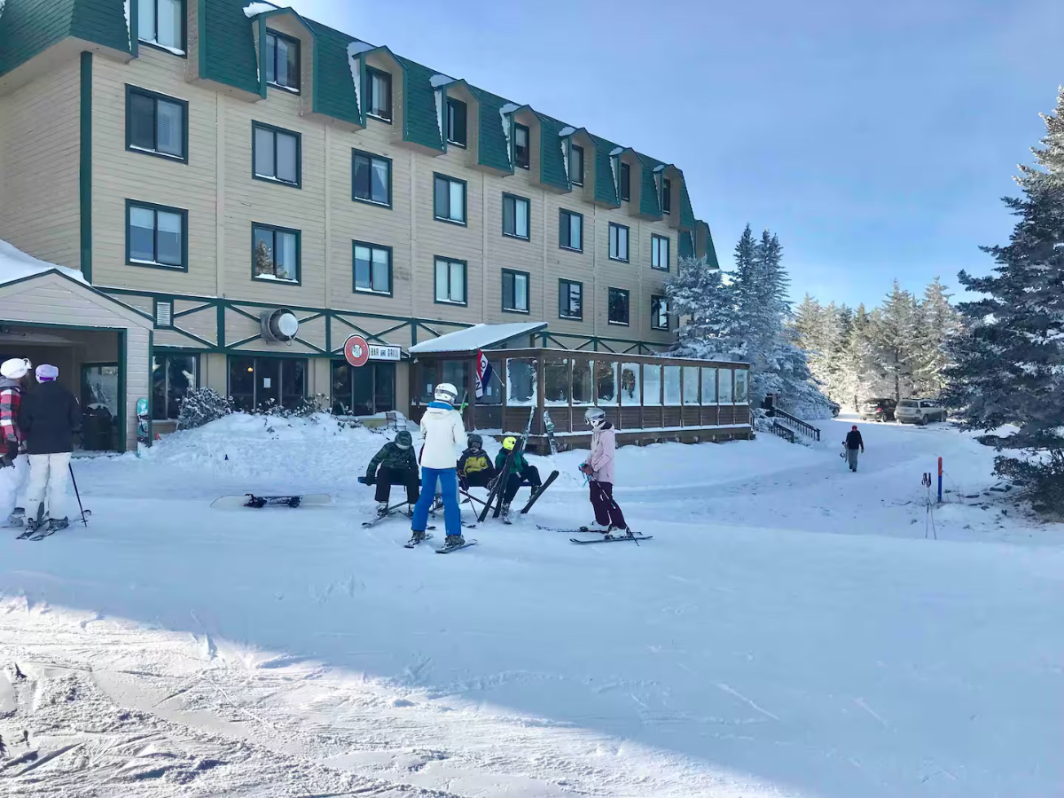 A Walk In the Clouds-Ski In/Out Condo at Snowshoe - Photo 12