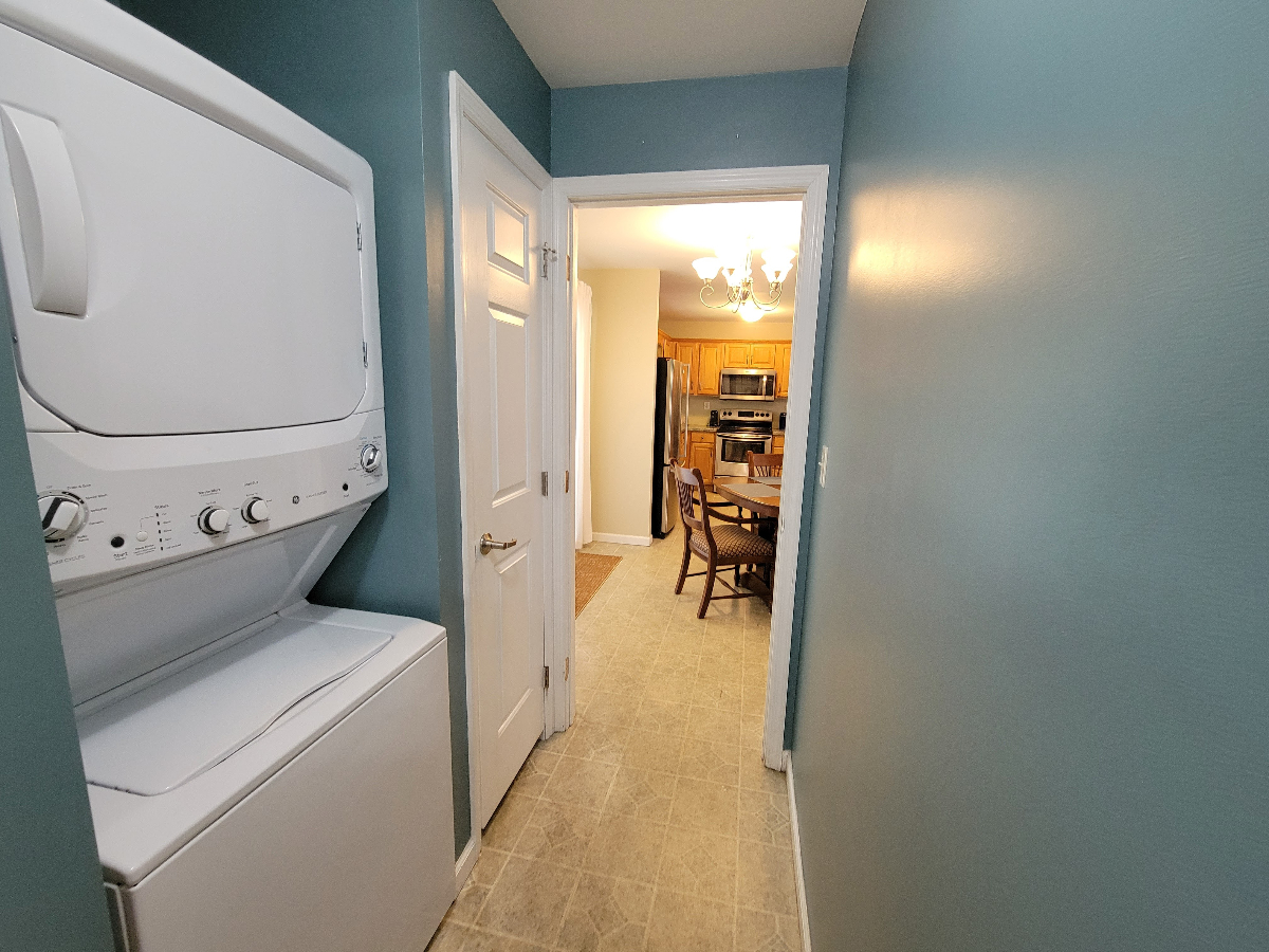 3 bdrm - Photo 12