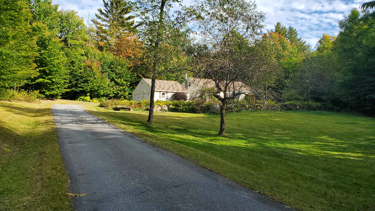 3 bdrm - Photo 2