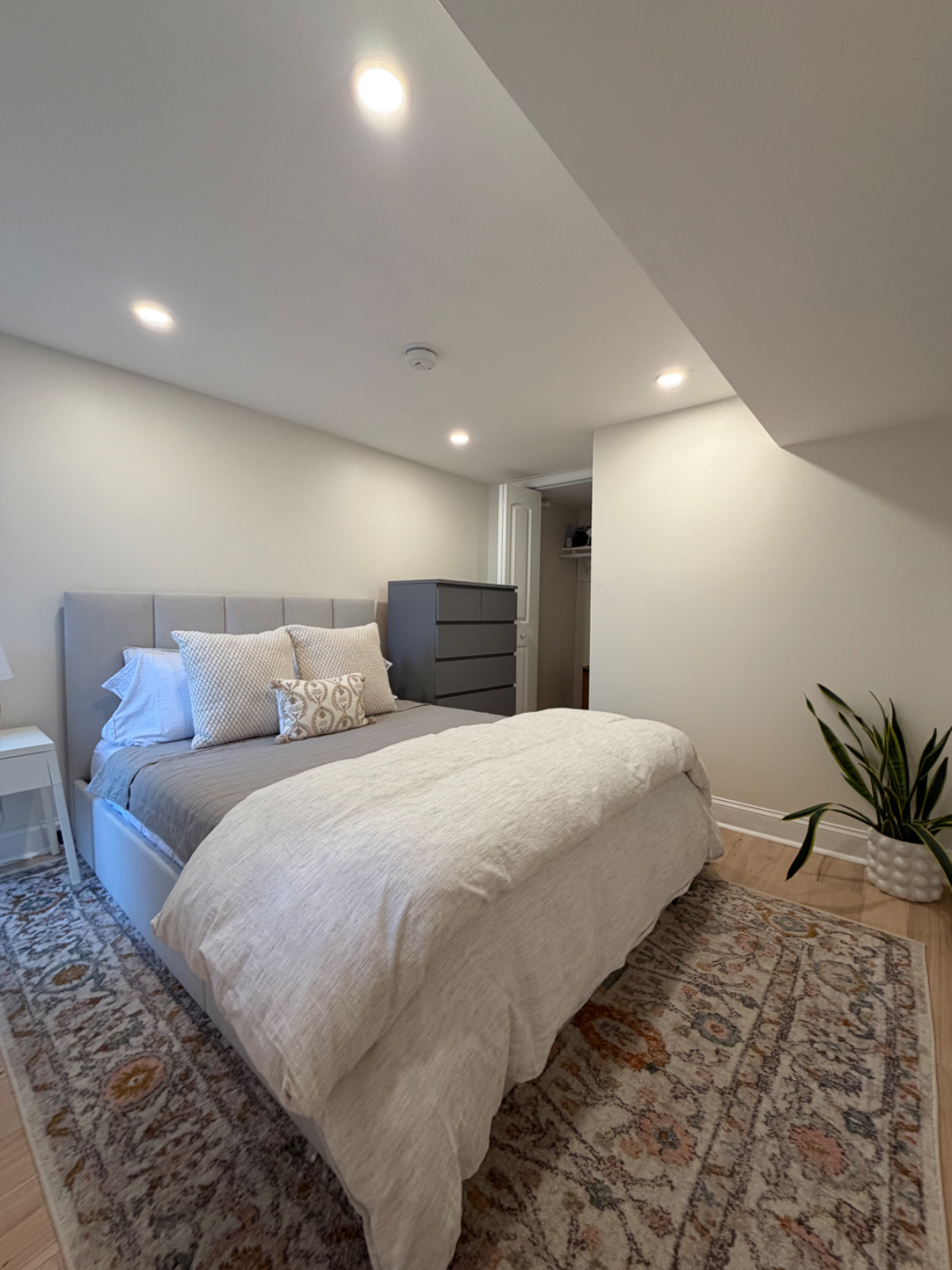 Private 1 bed/1bath Apartment in Charming Bloomingdale - Perfect for Traveling Nurses (walking dista - Photo 7