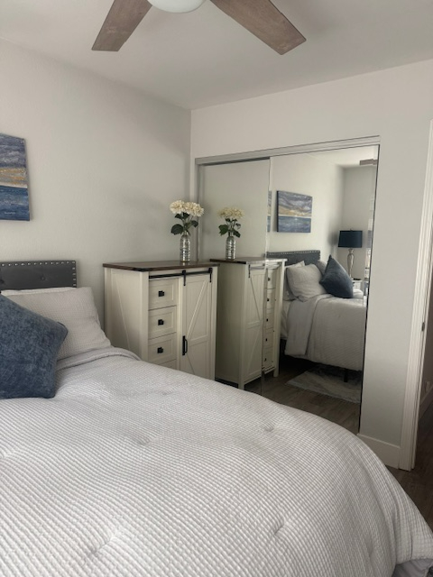 Private Room + Private Remodeled Bath | Just 1 Housemate | 5 Hospitals in 10 Min | In-Unit Laundry, Driveway Parking, Workstation - Photo 1