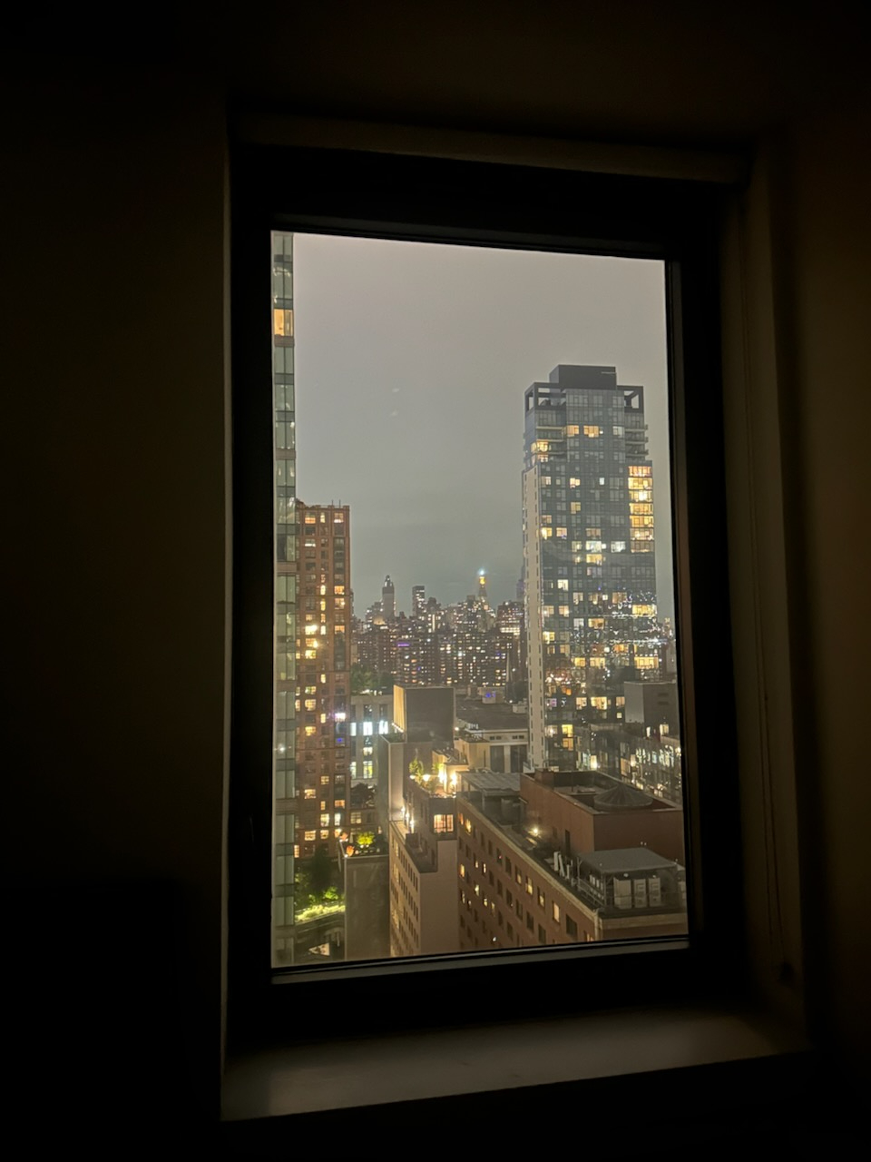 Private Room in Luxury Manhattan Building on The High Line NYC - Photo 10