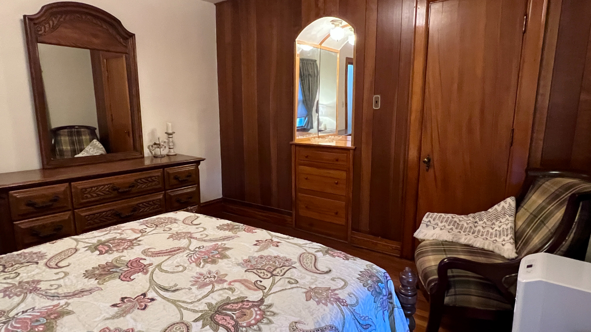 Private Rooms, Shared House - Quiet, Affordable & Furnished Room 1 - Photo 4